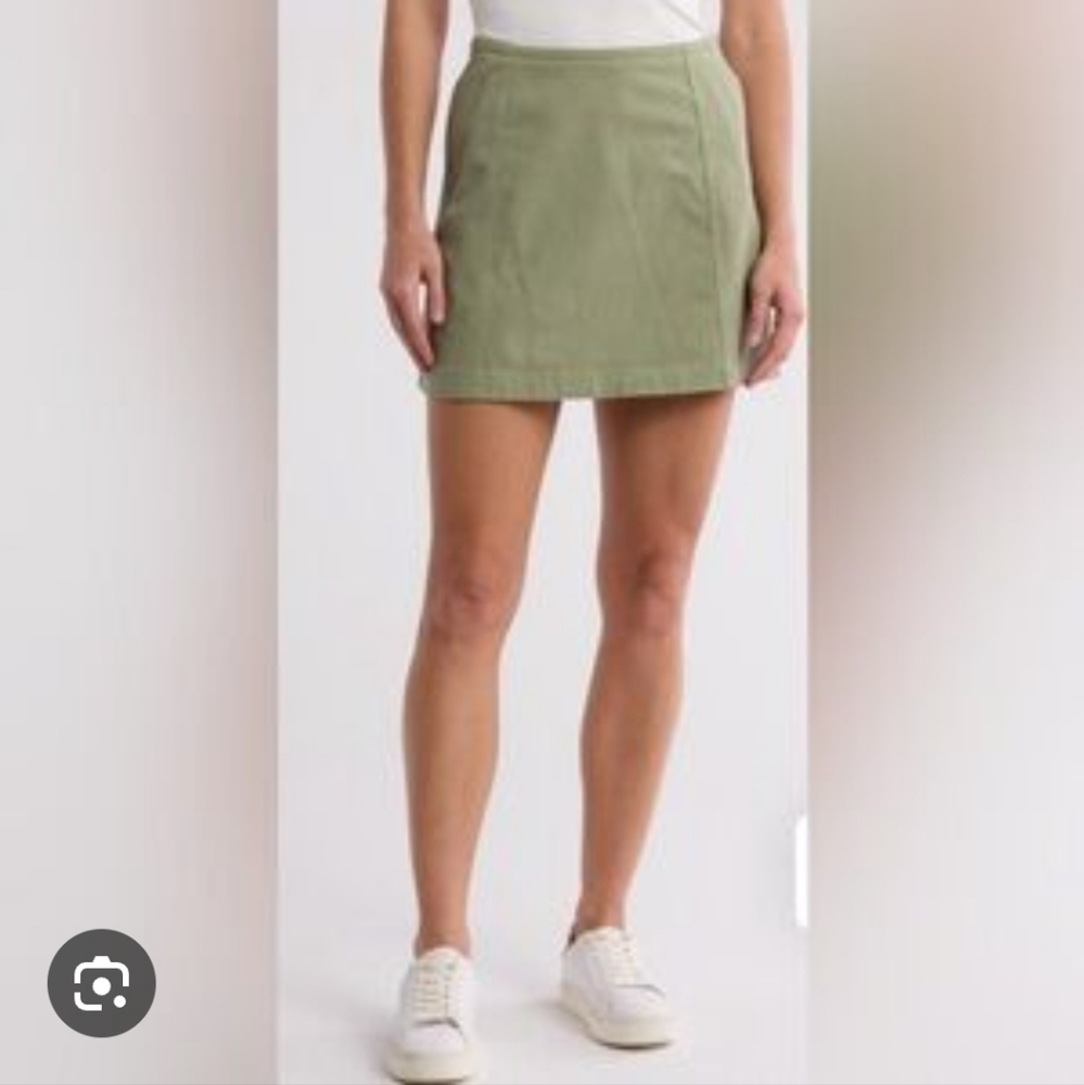 Melrose And Market Mini Skirt NWT